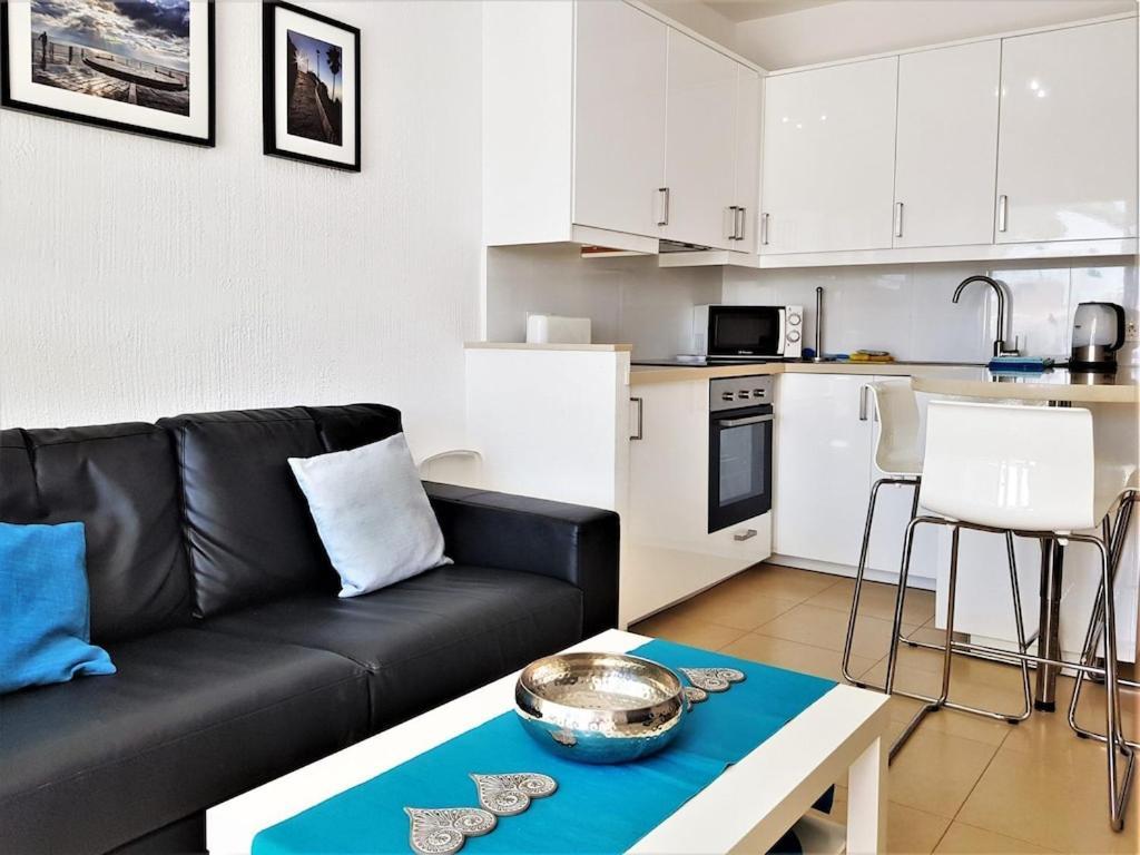 Edificio Verdemar - Stunning 1 Bed Apartment With Pool & Sea Views Nerja Kültér fotó