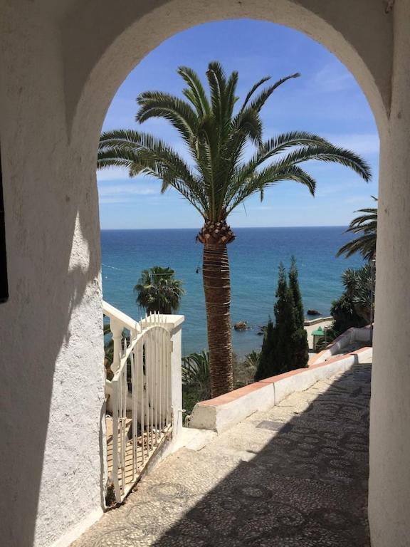 Edificio Verdemar - Stunning 1 Bed Apartment With Pool & Sea Views Nerja Kültér fotó