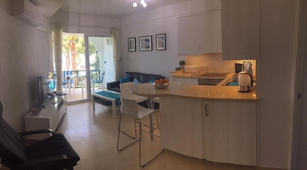 Edificio Verdemar - Stunning 1 Bed Apartment With Pool & Sea Views Nerja Kültér fotó